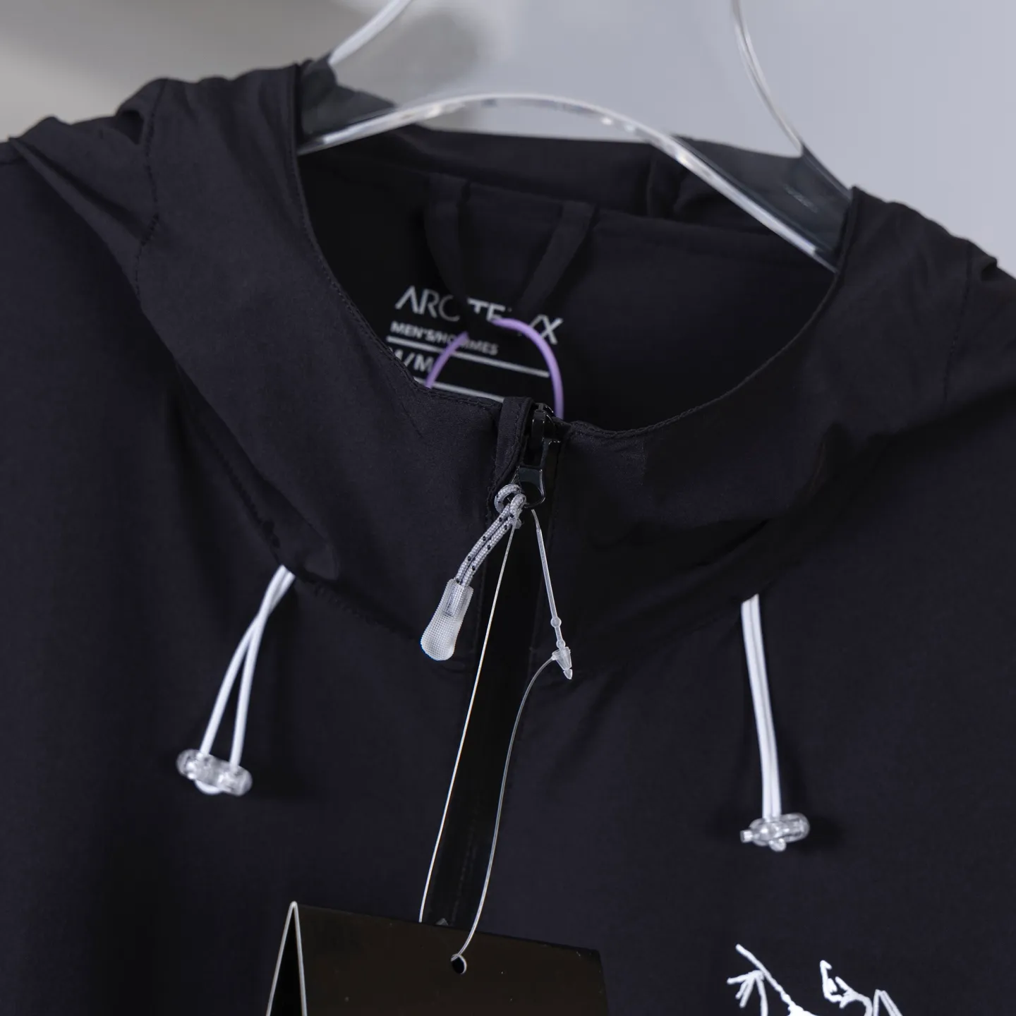 ➕5 #Arcteryx/ 50+ ！Premium Quality ！ 2025 ARC‘TERYX LT ！ Same Style ！ ：Black，White， ， ， Size S～3XL。